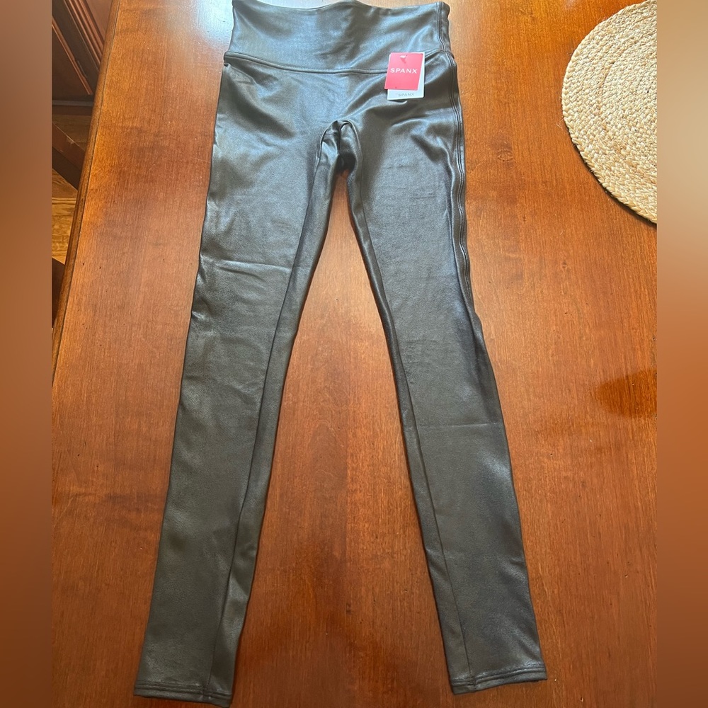 Spanx Black Faux Leather Leggings NWT Size Small